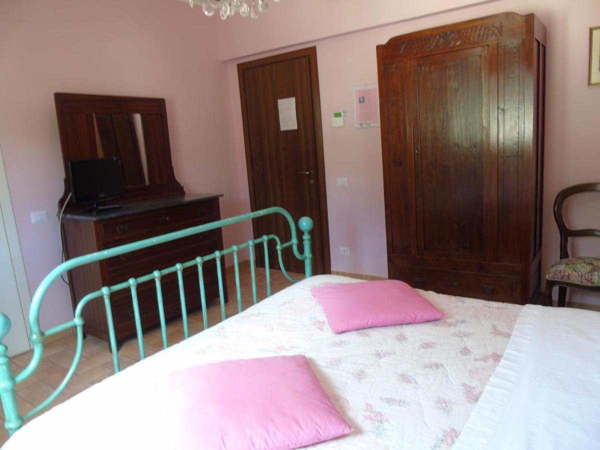 Agriturismo Camera Rosa 토티 외부 사진