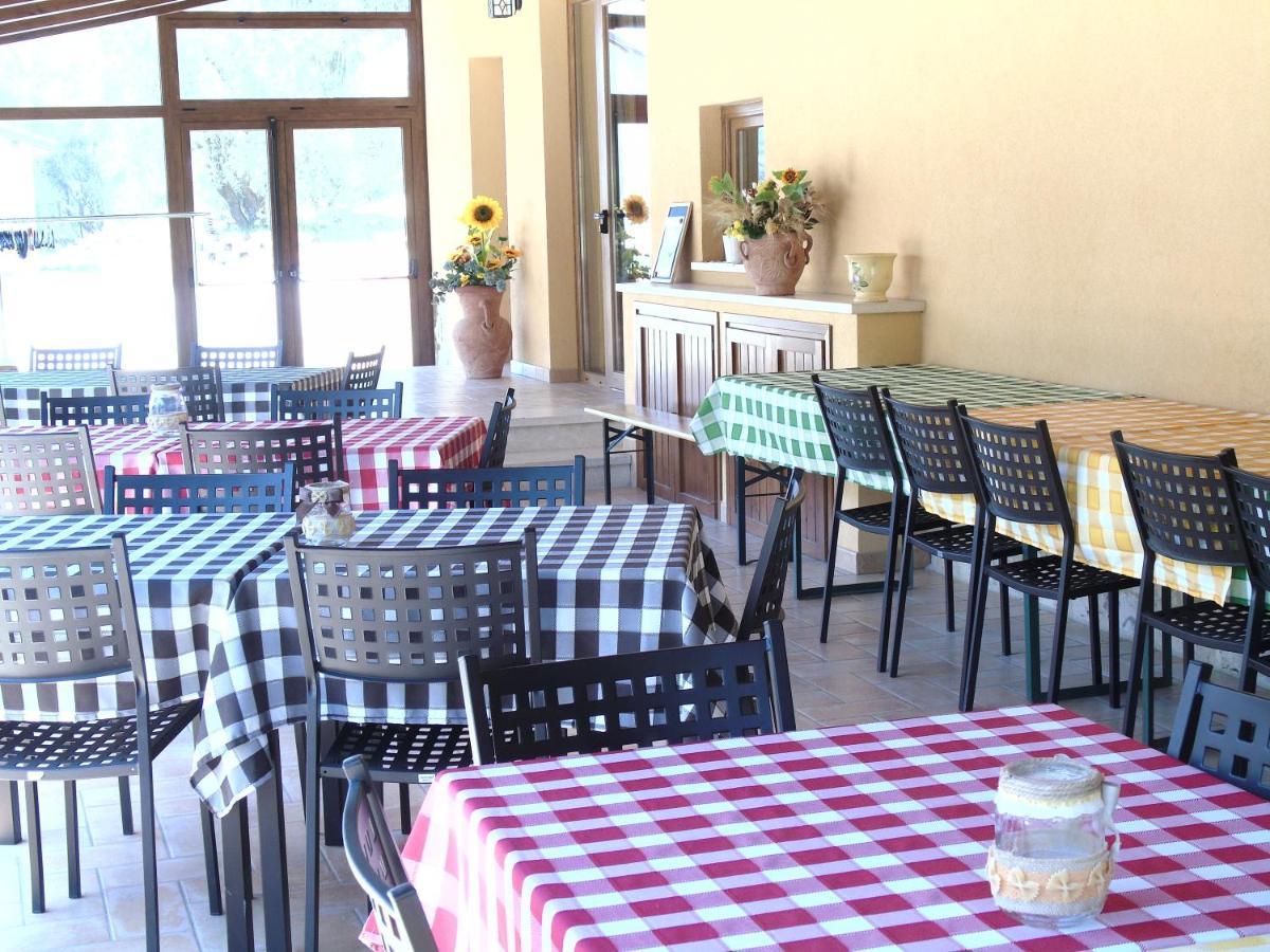 Agriturismo Camera Rosa 토티 외부 사진